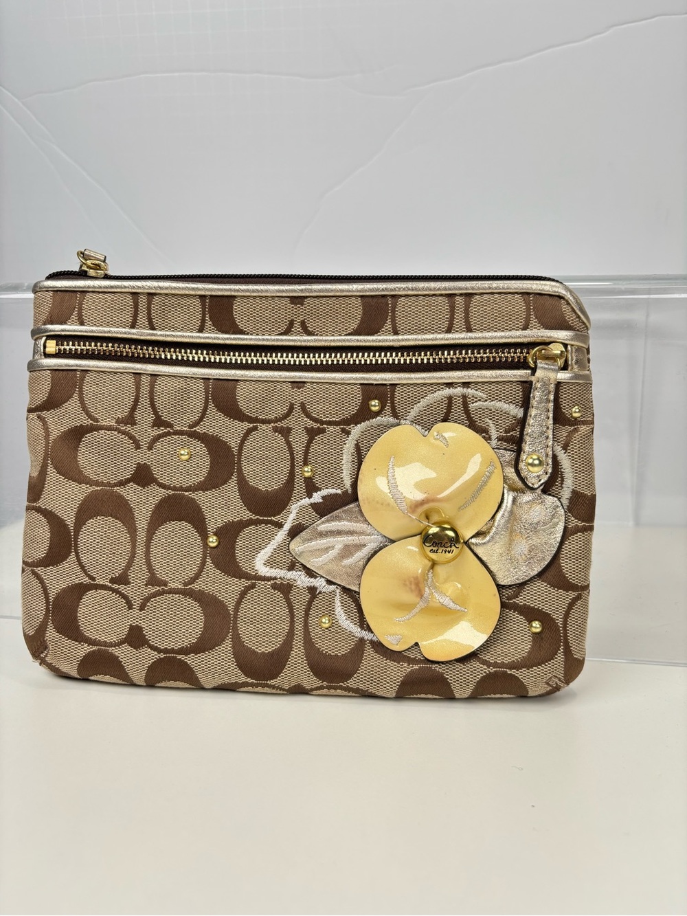 Coach Signature Jacquard 3D Floral Applique Wristlet Clutch Khaki Gold